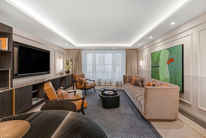 2 Bedroom Flat To Rent In Hyde Park Gate, South Kensington, London, United Kingdom, South Kensington, SW7