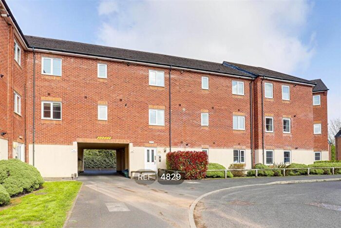 2 Bedroom Flat To Rent In Shaw Gardens, Gedling, Nottingham, NG4