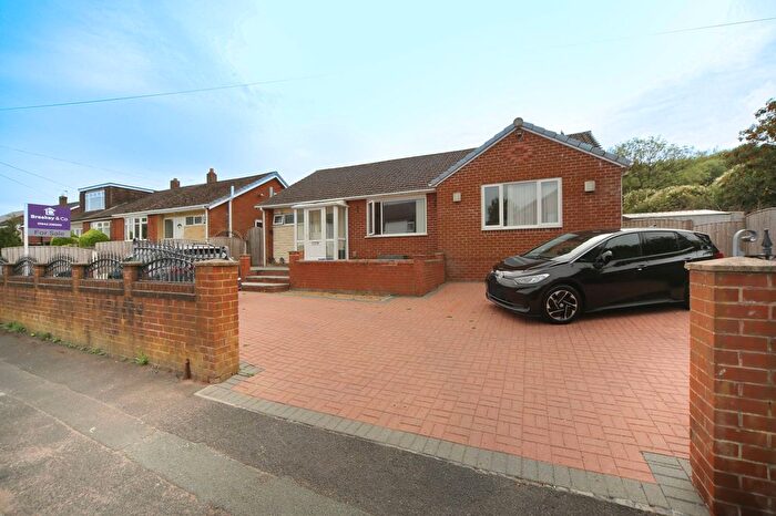 3 Bedroom Detached House For Sale In Lady Lane, Wigan, WN3