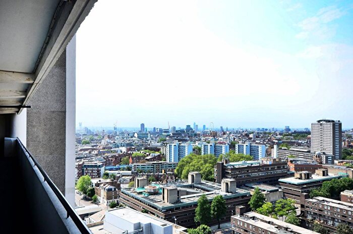 1 Bedroom Flat For Sale In Hall Street, Islington, London, EC1V
