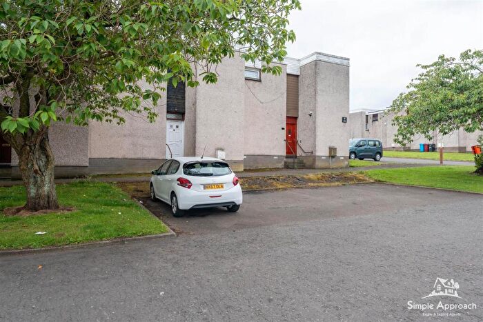 2 Bedroom Terraced House For Sale In Happyhillock Walk, Dundee, DD4