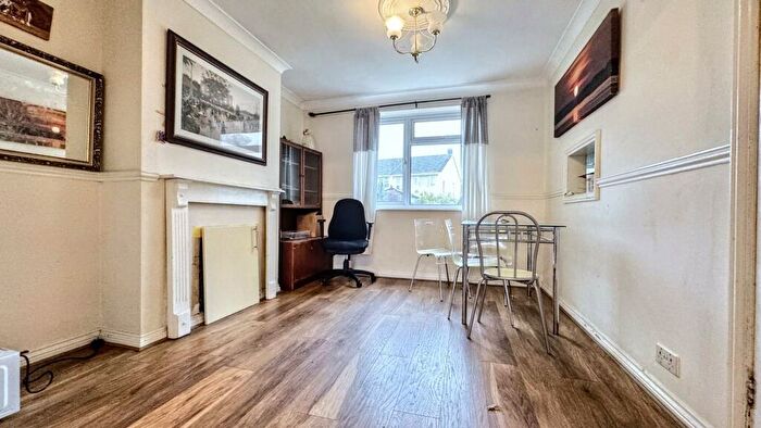 4 Bedroom Terraced House To Rent In Cranleigh Court Road, Yate, BS37