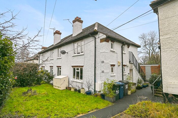 2 Bedroom Maisonette For Sale In Bittacy Hill, London, NW7