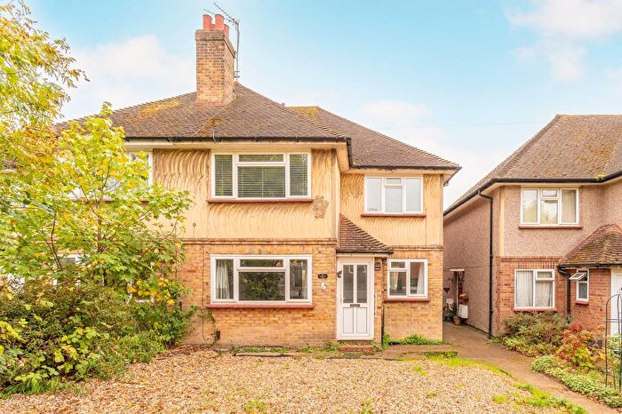 2 Bedroom Flat To Rent In Oakhill Road, Sutton, SM1