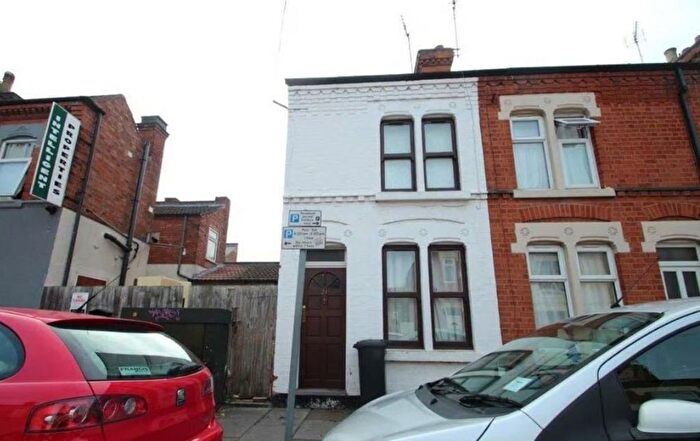 2 Bedroom Terraced House To Rent In Saxon Street, Leicester, LE3