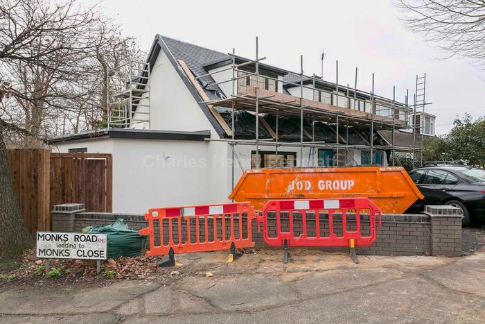 2 Bedroom Flat To Rent In Monks Road, Enfield, EN2