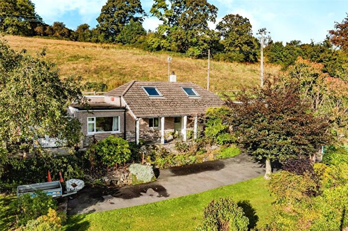 3 Bedroom Cottage For Sale In Llechryd, Cardigan, Ceredigion, SA43