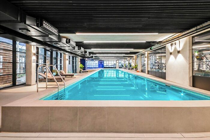 2 Bedroom Flat For Sale In Orchard Place, Canning Town, London, E14