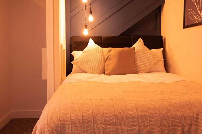 Studio To Rent In Room, Osmaston Road, DE24