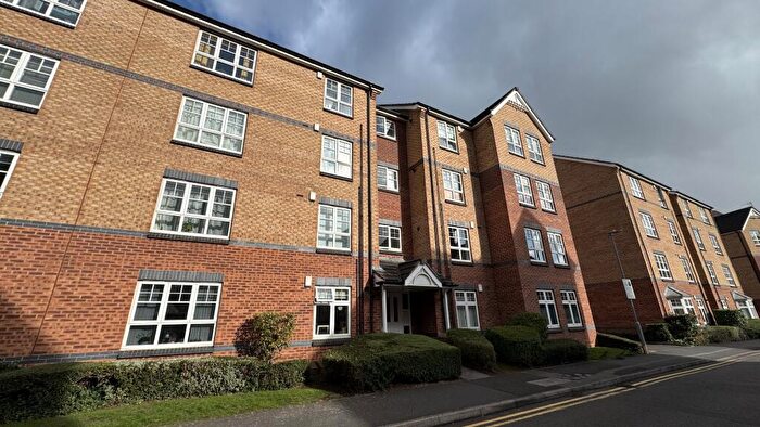 2 Bedroom Flat To Rent In Beckets View, Northampton, NN1