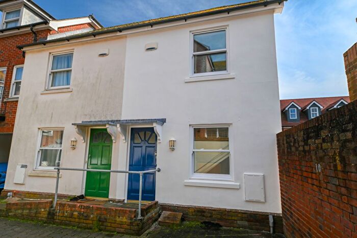 2 Bedroom Semi Detached House For Sale In The Pallant, Havant, PO9