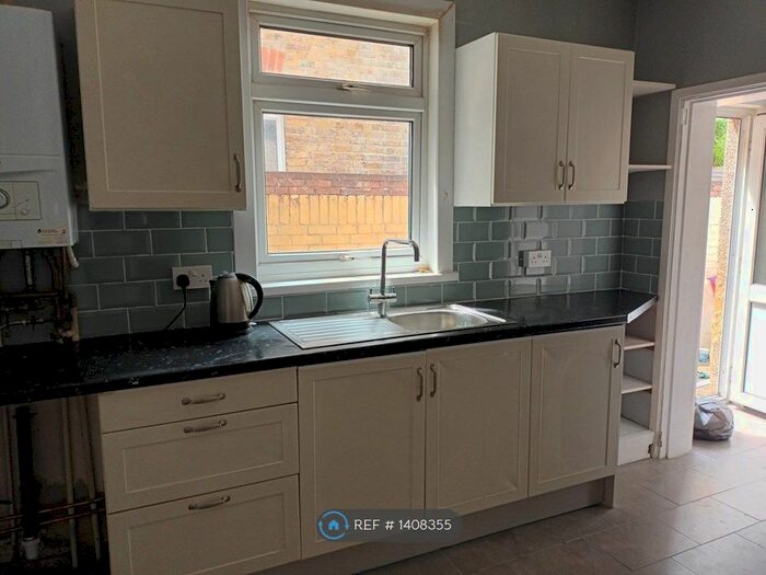 3 Bedroom Terraced House To Rent In Ashburnham Road, Belvedere, DA17