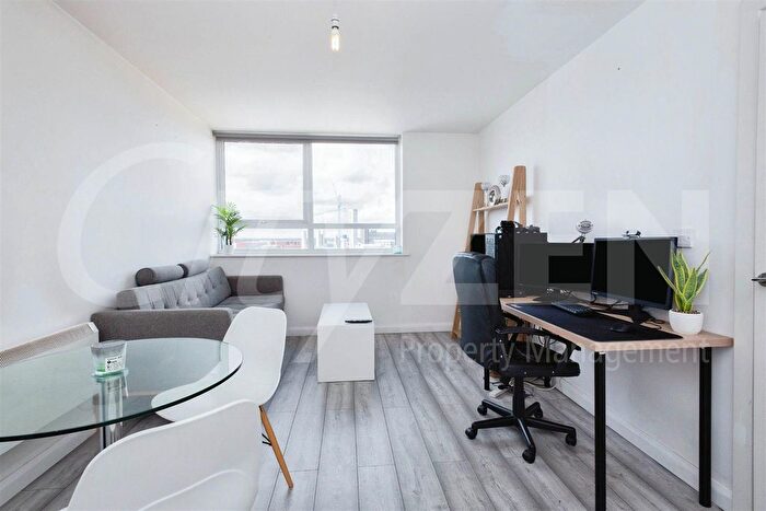 1 Bedroom Flat To Rent In Grove House, Skerton Road, Manchester, M16