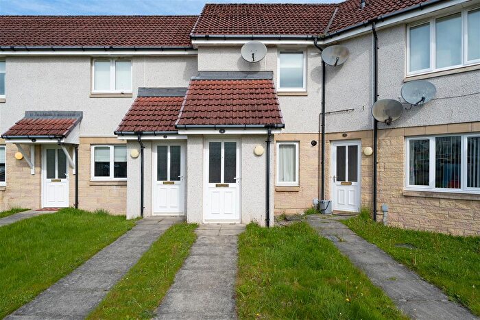 2 Bedroom Flat For Sale In Pinewood Court, Inverness, IV2