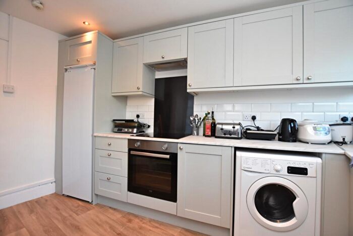 5 Bedroom Terraced House To Rent In Berkeley Crescent, Clifton, BS8