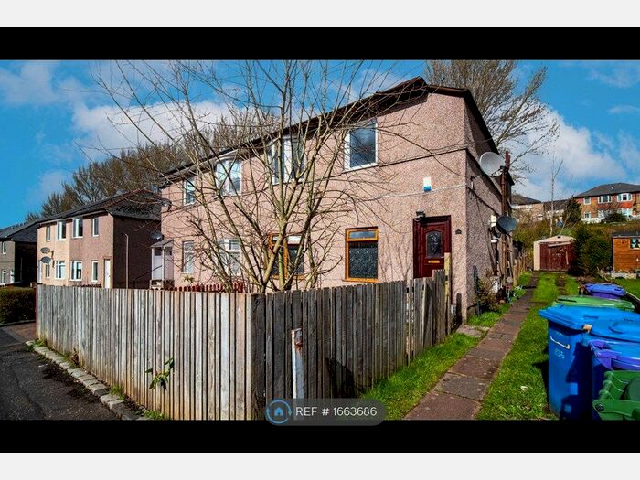 3 Bedroom Flat To Rent In Talla Road, Glasgow, G52