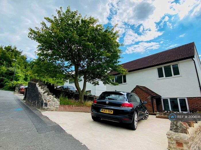 3 Bedroom Detached House To Rent In Dundridge Lane, Bristol, BS5