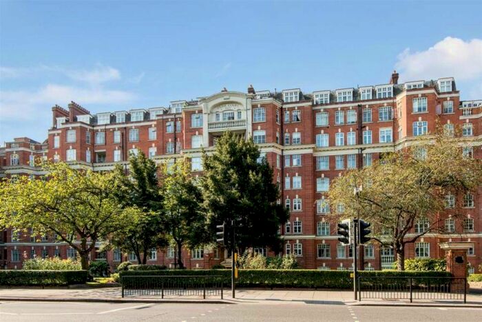 3 Bedroom Flat To Rent In Clive Court, Maida Vale, W9
