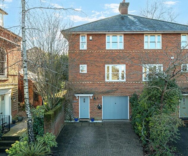 4 Bedroom Semi Detached House For Sale In Ranelagh Road, Winchester, Hampshire, SO23