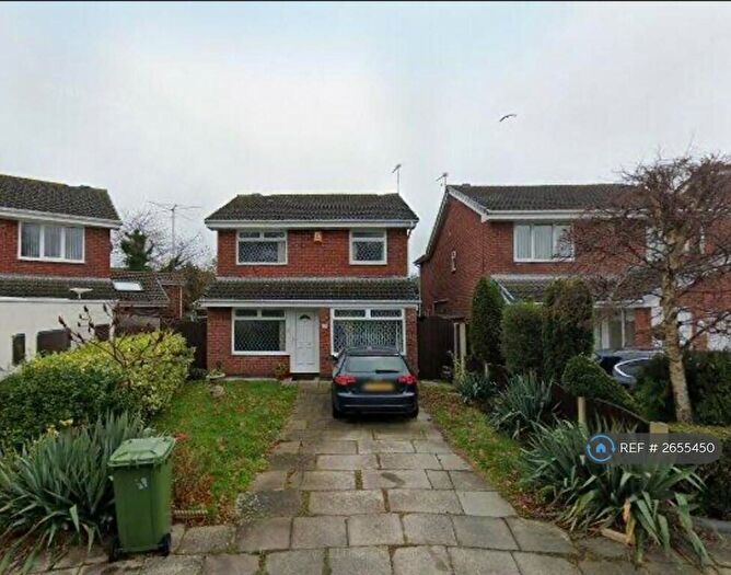 3 Bedroom Detached House To Rent In Malham Close, Southport, PR8