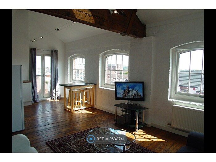 1 Bedroom Flat To Rent In Hull Marina, Hull, HU1