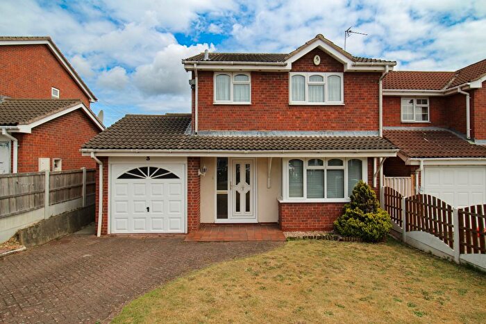 3 Bedroom Detached House For Sale In Fearnleigh Drive, Nottingham, NG6