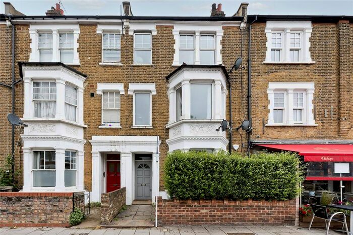 2 Bedroom Flat To Rent In Fulham Palace Road, London, SW6