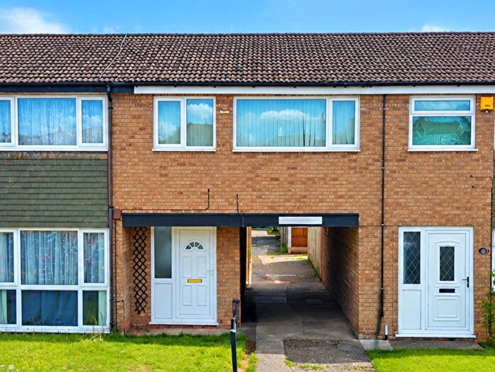 1 Bedroom Coach House For Sale In Bramble Drive, Nottingham, NG3
