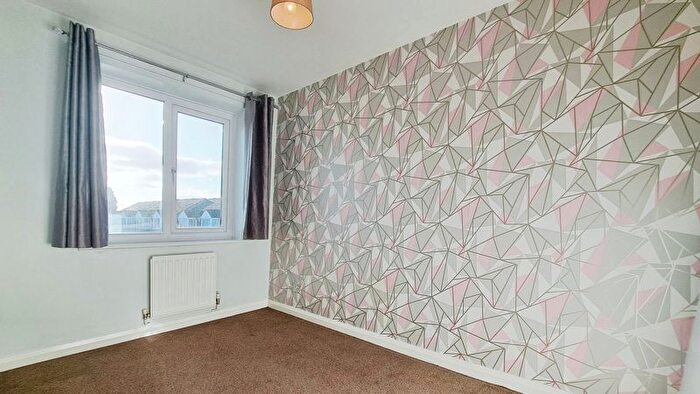 3 Bedroom Terraced House For Sale In Friars Way, Fenham, Newcastle Upon Tyne, NE5