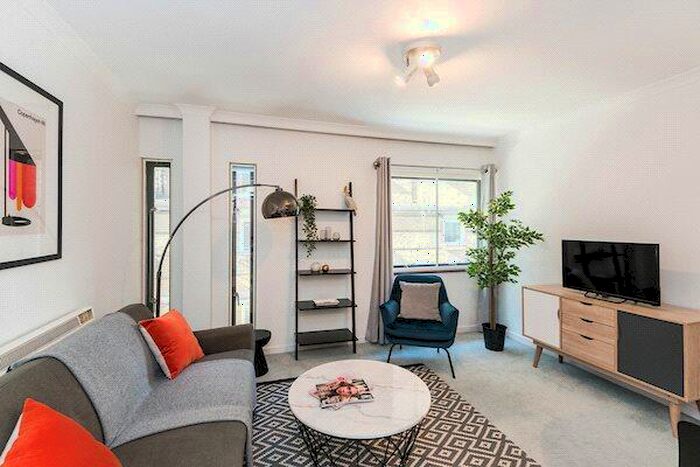 1 Bedroom Flat To Rent In Queens Quay, EC4V