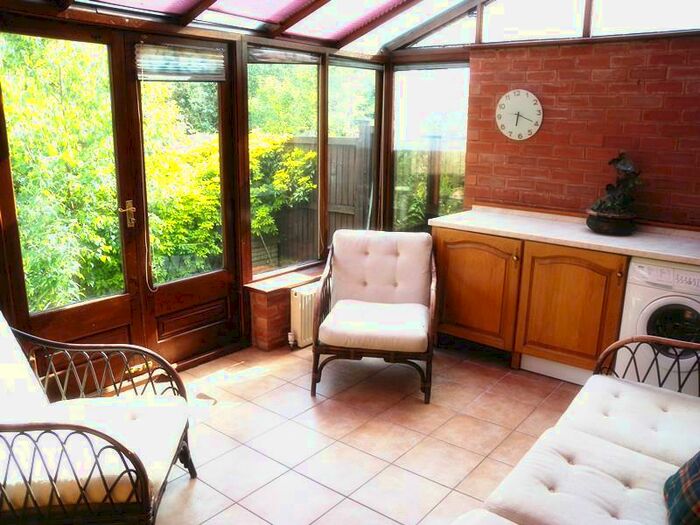 3 Bedroom Terraced House To Rent In Poole Crescent, Harborne. Mins Walk To University Of Birmingham, B17