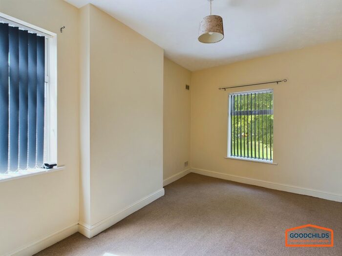2 Bedroom Flat To Rent In Norton Road, Pelsall, WS3