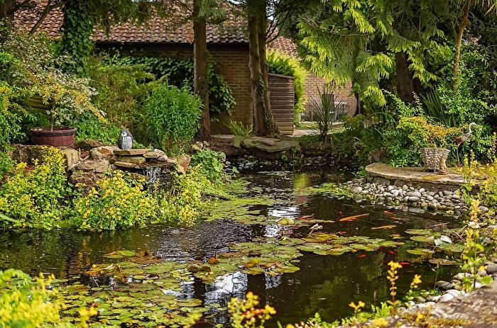 2 Bedroom Flat To Rent In Day Court, Elmbridge Village, Essex Drive, Cranleigh, Surrey, GU6