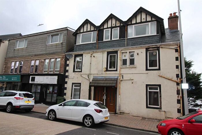 1 Bedroom Flat To Rent In Kempock Street, Gourock, PA19