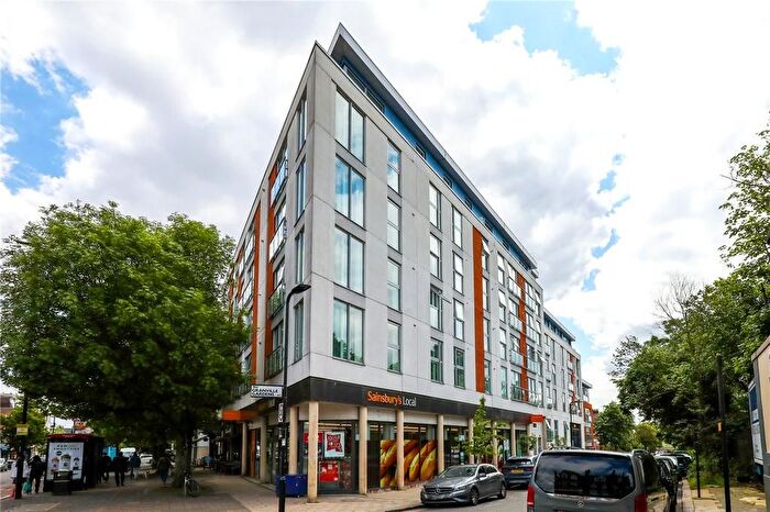 1 Bedroom Flat To Rent In Granville Gardens, Ealing, W5