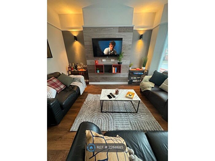 5 Bedroom Terraced House To Rent In Blenheim Road, Liverpool, L18