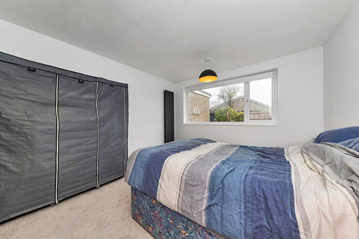 2 Bedroom Semi-Detached Bungalow For Sale In Tennyson Avenue, St. Ives, PE27
