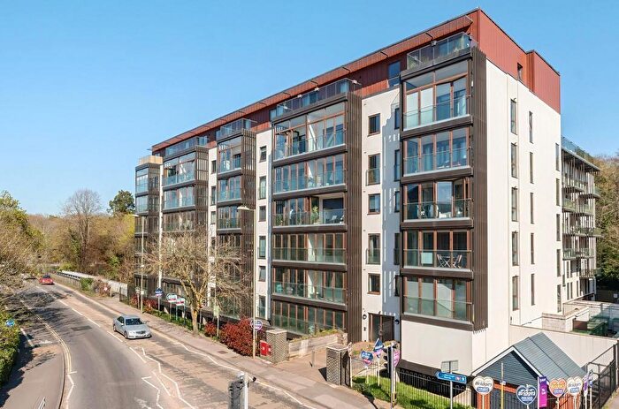 1 Bedroom Apartment For Sale In Farnborough Road, Farnborough, GU14