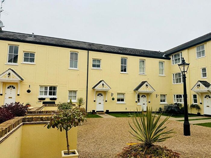 3 Bedroom Mews To Rent In Courtyard Mews, Chapmore End, Ware, SG12