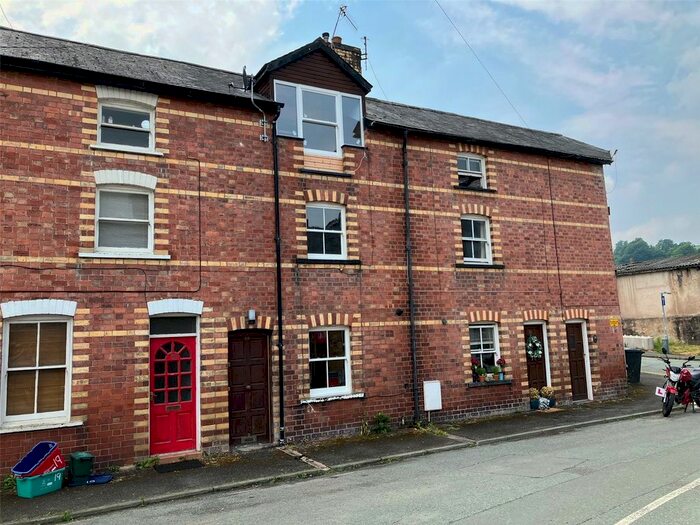 3 Bedroom Terraced House To Rent In Brook Street, Llanidloes, Powys, SY18
