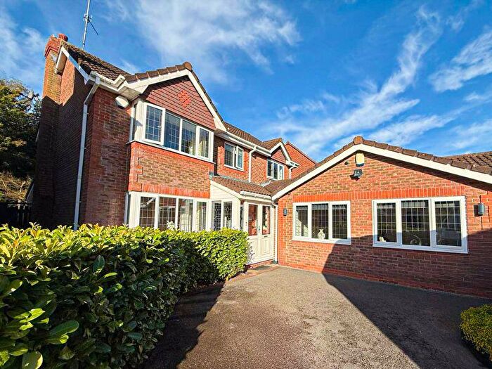 4 Bedroom Detached House For Sale In Whitstone Close, Calderstones, Liverpool, L18