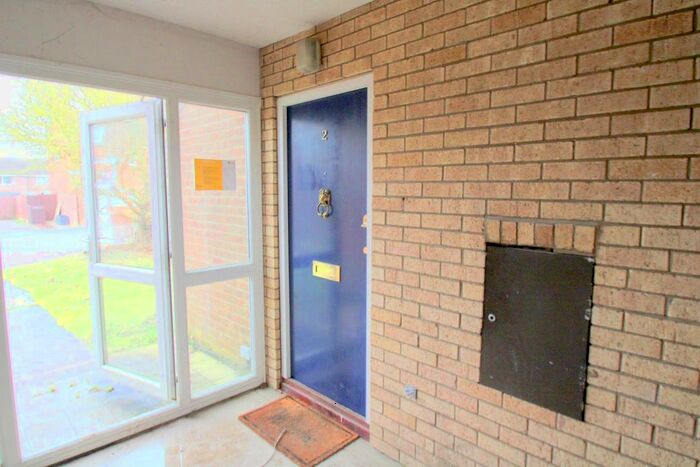 1 Bedroom Flat To Rent In Slades Close, Glemsford, Sudbury, CO10