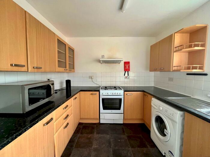 7 Bedroom House To Rent In Oakley Road, Horfield, Bristol, BS7