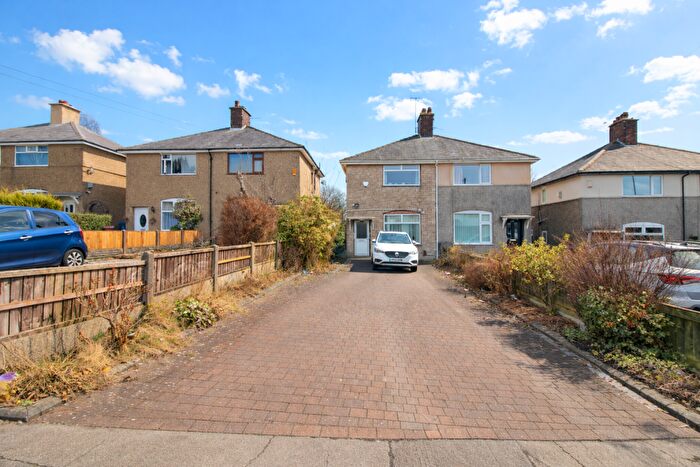 3 Bedroom Semi Detached House For Sale In Whalley Old Road, Blackburn, BB1