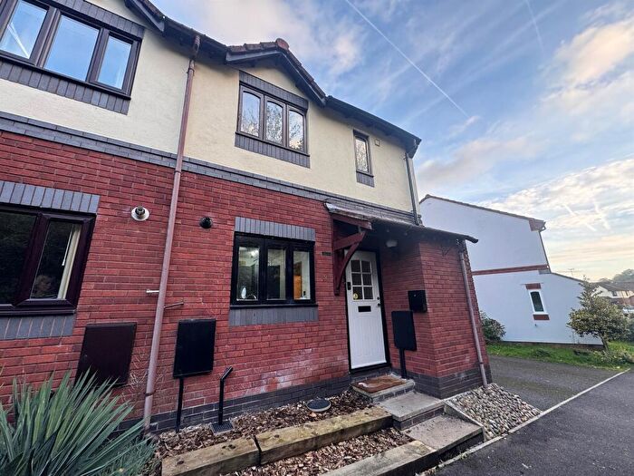 3 Bedroom Semi-Detached House For Sale In Cottey Brook, Tiverton, EX16