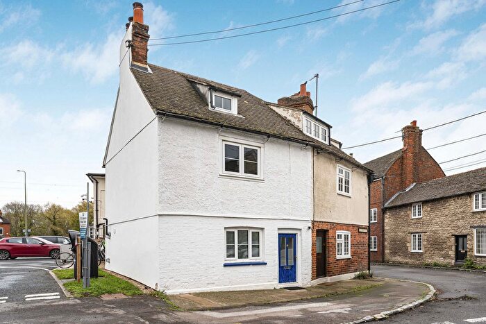 2 Bedroom End Terrace House For Sale In Old Botley, Oxford, OX2