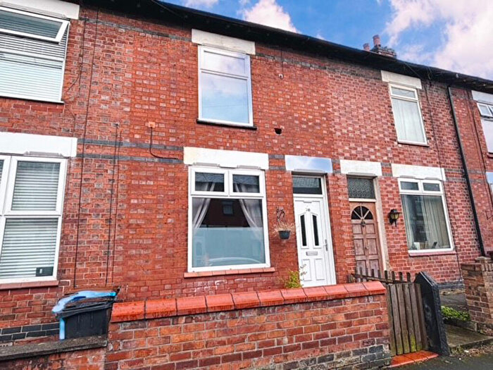 2 Bedroom Terraced House For Sale In Charles Street, Stockport, SK1