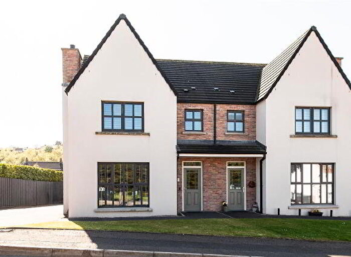 3 Bedroom Semi-Detached House For Sale In Park Lane, Downpatrick, BT30