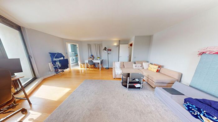 2 Bedroom Flat To Rent In Burrells Wharf Square, London, E14