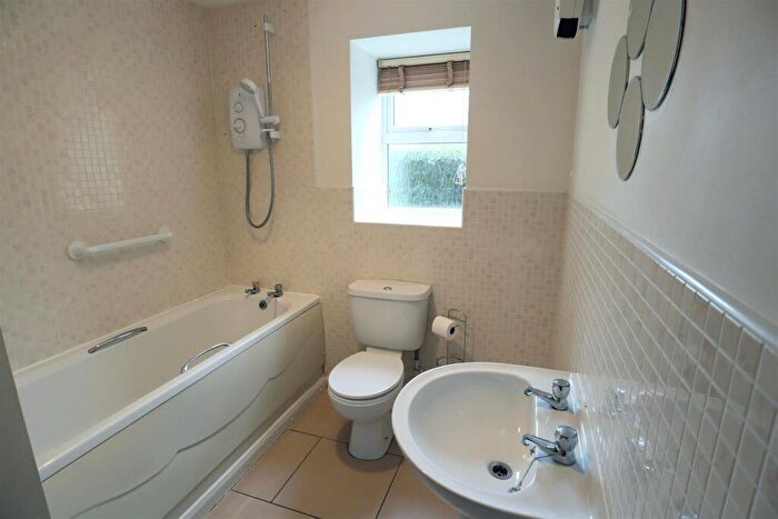 2 Bedroom Apartment To Rent In Linnet Court, Uppingham, Rutland, LE15